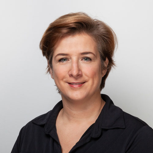 Lara Medak - Marketing/Business Development