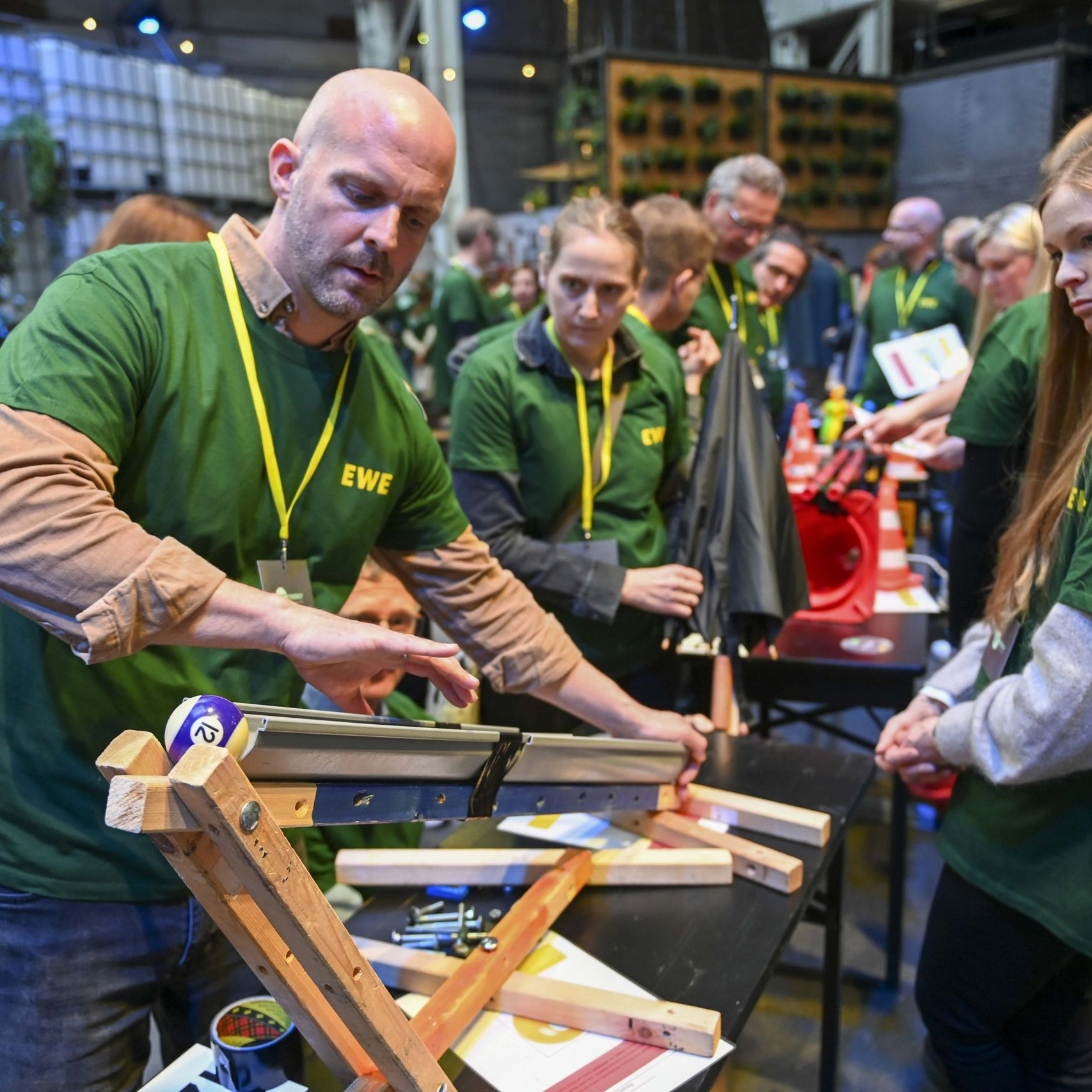 EWE Teambuilding Kettenreaktion