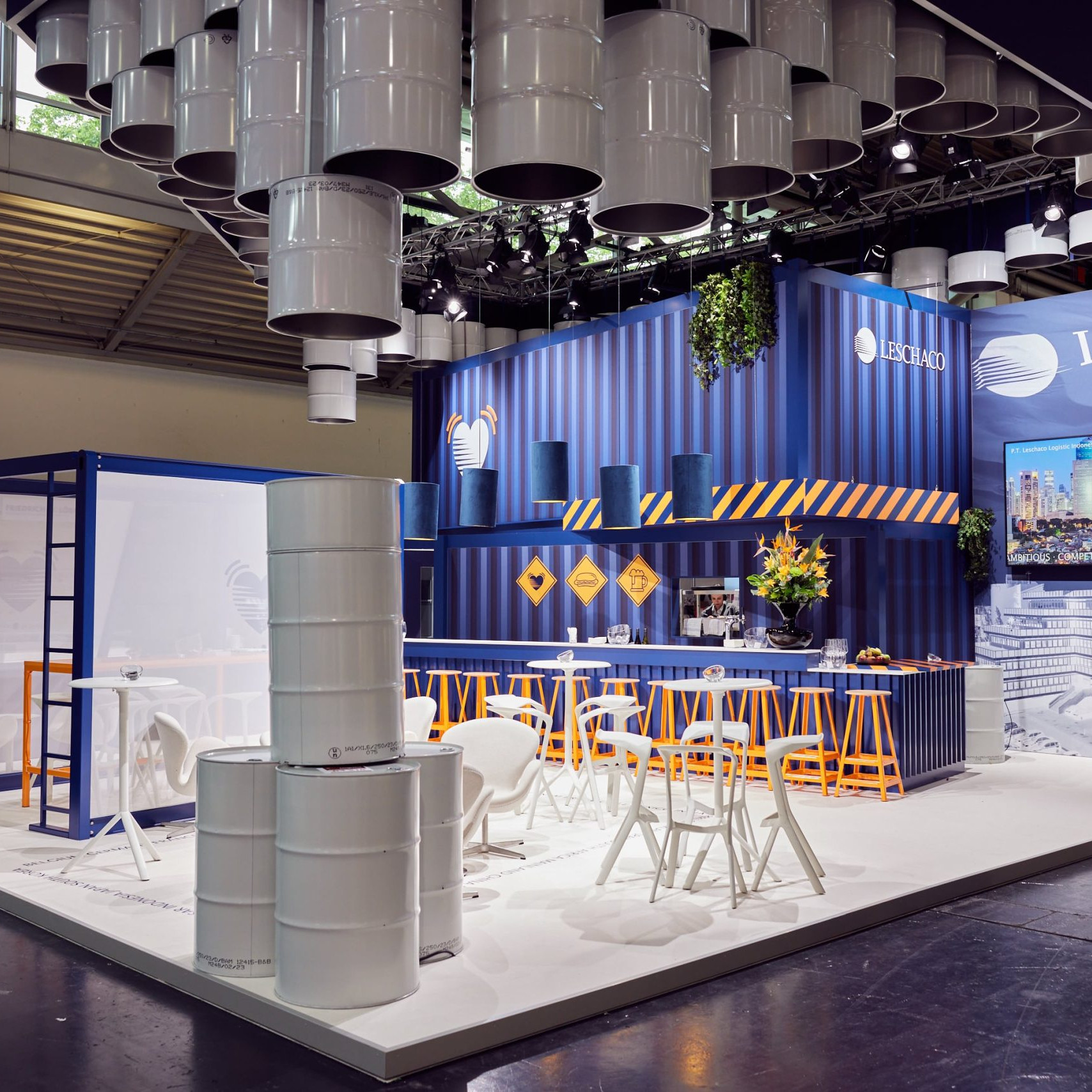 Leschacho Messestand transport logistic