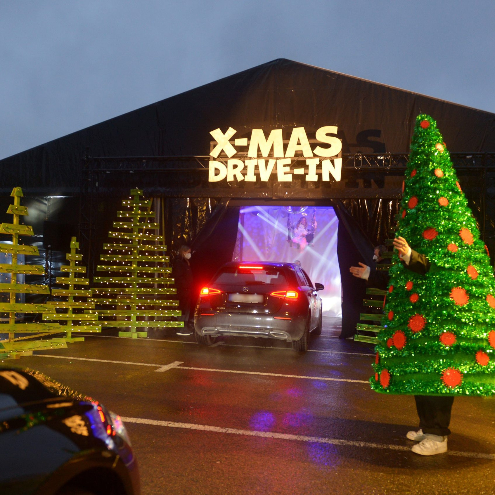 Leschaco-x-mas-drive-in